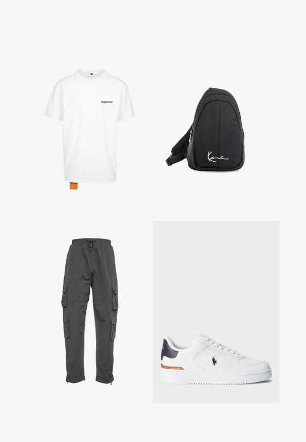 T-shirt en coton blanc à manches courtes, col rond, logo noir imprimé sur la poitrine, et une étiquette en tissu orange en bas de l'ourlet.; Pantalons cargo gris en tissu léger, dotés de poches latérales, d'une taille élastique avec cordon de serrage et de bas de jambe resserrés.; Baskets blanches avec un dessus en cuir texturé, accent marine au niveau du talon, bout perforé et détail orange sur la semelle intermédiaire. Présence du logo sur le côté.; Sac à dos en toile noire avec une texture lisse, arborant un design courbé, un compartiment zippé et un logo blanc sur le devant.