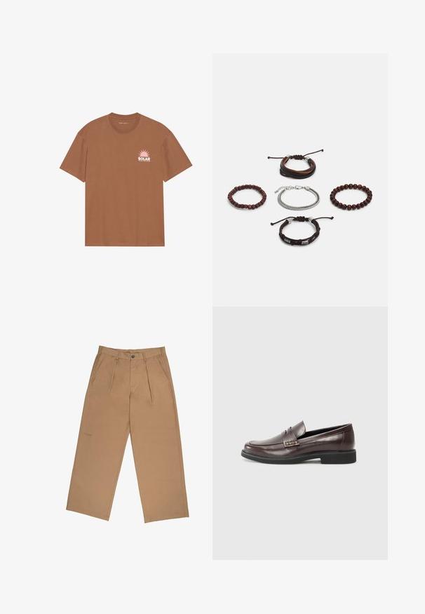 Brązowa koszulka z krótkim rękawem wykonana z bawełny, z różową grafiką słońca i napisem "SOLAR" na lewej piersi. Design z okrągłym dekoltem.; Beżowe spodnie z materiału o gładkiej fakturze, z plisami, zapięciem na guzik oraz logo wyszytym w pobliżu dołu.; Brązowe skórzane mokasyny o gładkim wykończeniu, z delikatnym przeszyciem na cholewce i czarną gumową podeszwą.; Zestaw pięciu bransoletek z brązowej skóry, drewnianych koralików i srebrnego łańcucha; różne faktury i kształty, z regulowanymi zapięciami.; Zestaw pięciu bransoletek z brązowej skóry, drewnianych koralików i srebrnego łańcucha; różne faktury i kształty, z regulowanymi zapięciami.