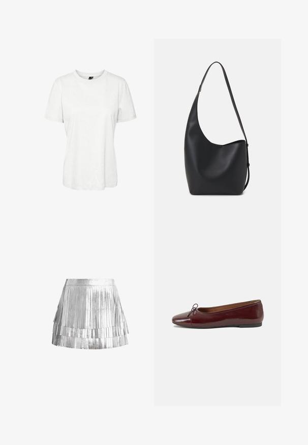 Weißes, kurzärmliges T-Shirt aus Baumwolle mit rundem Ausschnitt und lockerer Passform. Glatte Textur und keine sichtbaren Muster oder Verzierungen.; Minirock aus silbernem, metallic Materialien, mit mehreren geschichteten Fransenstreifen, einem taillierten Bund und einem schimmernden Finish.; Burgunderfarbenes, lackiertes Ballettschuh mit abgerundetem Zehenbereich, kleiner Schleifenakzent vorne und einer niedrigen, schwarzen Gummisohle. Glatte Textur.; Schwarze Leder-Hobo-Tasche mit einer glatten Textur, geschwungener Form und einem einzelnen verstellbaren Tragegurt; verfügt über eine weite Öffnung am oberen Ende.