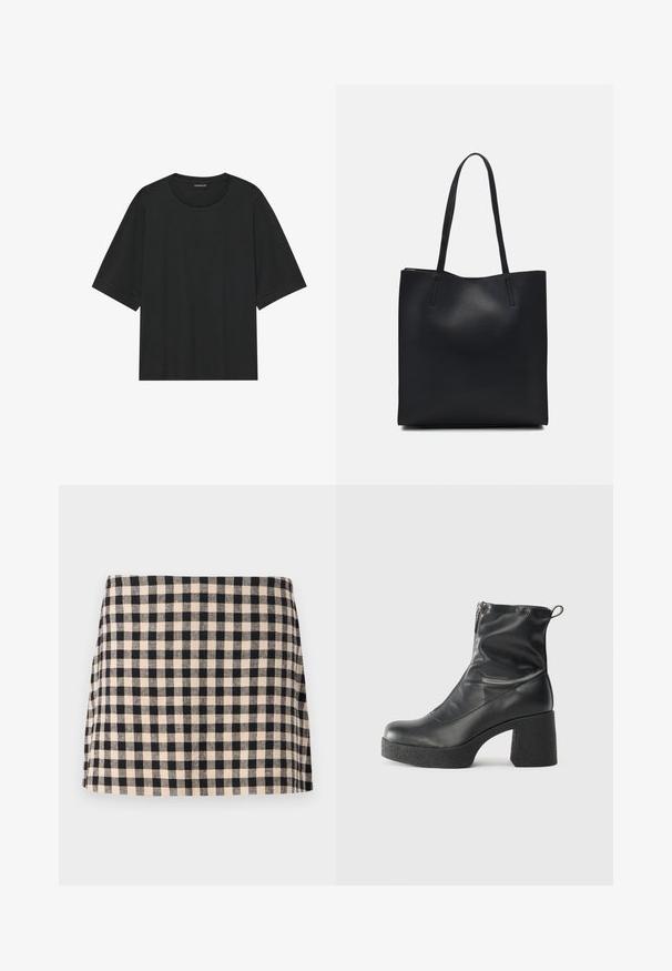 Camiseta de manga corta negra hecha de algodón. Presenta un cuello redondo, corte holgado y dobladillo limpio sin patrones ni herrajes visibles.; Falda a cuadros negra y crema con corte recto, que presenta una textura suave y un dobladillo que se sitúa por encima de la rodilla. Sin herrajes ni acentos.; Botines negros de tobillo, hechos de cuero suave, con cierre lateral, tacón grueso texturizado y diseño de punta redondeada.; Bolso tote de cuero negro con textura lisa, forma rectangular y dos asas largas. Sin herrajes ni adornos visibles.