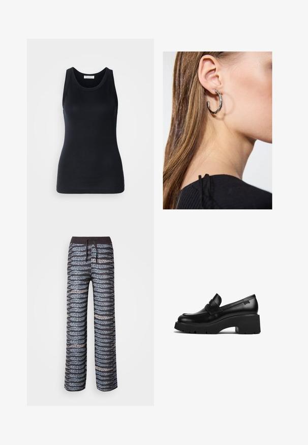 Top nero senza maniche realizzato in un tessuto morbido e elasticizzato. Caratterizzato da un collo rotondo e spalline larghe, con una vestibilità aderente e una superficie liscia.; Pantaloni della tuta neri con motivo a foglie blu e grigio, vita elastica, coulisse e taglio a gamba larga. Tessuto morbido, vestibilità casual.; Mocassino in pelle nera con tacco chunky, suola spessa e un dettaglio a strap nella parte superiore, mostrato di lato su uno sfondo bianco.; Orecchino a cerchio in argento con finitura lucida, caratterizzato da piccoli dettagli in oro e una forma tondeggiante, indossato sul lobo.