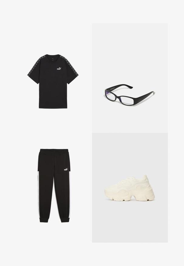 Zwart T-shirt met korte mouwen, gemaakt van katoen. Bevat een witte Puma-logo op de borst en gestreepte accenten op de schouders. Standaard pasvorm en ronde hals.; Zwarte sweatpants met een elastische tailleband, zijzakken en witte zijstrepen met logo-details. Gemaakt van zachte, elastische stof.; Chunky witte sneakers gemaakt van geperforeerd mesh en synthetische materialen, met een dikke zool en ingewikkelde patroon details aan de zijkanten.; Zwarte rechthoekige bril met heldere glazen. Glanzende afwerking, smalle veren en paarse tint zichtbaar aan de randen van de glazen.