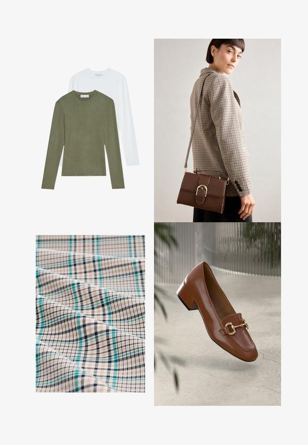 Du oversize marškiniai su ilgomis rankovėmis: vieni alyvuogių spalvos, kiti balti. Abu turi apvalius kaklus ir minkštą, lygią tekstūrą.; Grynai audinys smėlio, juodos ir melsvos spalvų. Pasižymi tinklelio raštu, su smulkiomis linijomis ir tekstūruota paviršiumi, demonstruojančiu derinį iš langelių ir juostelių.; Rudi lakinės odos loafer'iai su kvadrato formos nosimi, metalinėmis grandinėlių detalėmis ir žemu blokiniu kulnu; sklandus tekstūra, minimalistinis dizainas.; Rudas odinis per petį nešiojamas krepšys su auksinės spalvos sagtimi, stačiakampio formos, lygia tekstūra ir nuimamu dirželiu.