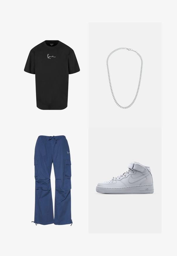 Zwarte katoenen t-shirt met korte mouwen, ronde hals en een witte handtekeninglogo gedrukt op de voorkant. Soepele textuur en een ontspannen pasvorm.; Blauwe cargobroek van katoen, met een trekkoord in de taille, twee zijzakken en een losse pasvorm met boorden bij de enkels.; Grijze Nike Air Force 1 sneakers met hoge bovenkant, leren bovenwerk, gewatteerde kraag en een klittenbandsluiting. Iconisch ontwerp met geperforeerde toe box.; Zilveren metalen ketting met in elkaar grijpende schakels en een veilige sluiting, gladde textuur, gelijkmatige afwerking en een klassiek ontwerp.