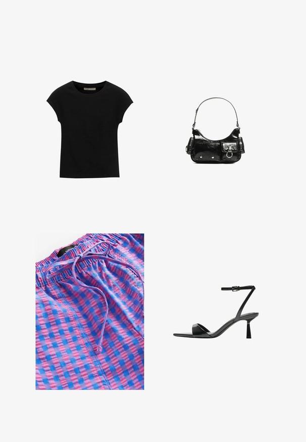 Fekete, rövid ujjú póló, puha anyagból, kerek nyakkivágással és laza szabással, sima felülettel és minták nélkül.; Next PULL ON GINGHAM - Nadrágok - blue pink; Bershka Magas sarkú szandálok - black; Fekete lakkbőr kézitáska ívelt formával, egy vállpánttal, elülső zsebekkel és ezüstszínű fémrészletekkel.