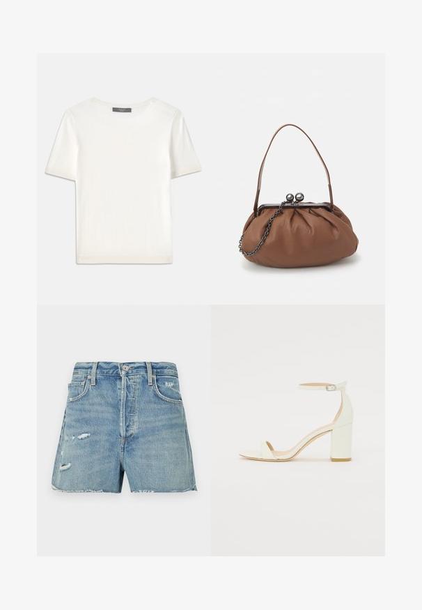 Fehér, rövid ujjú kötött felső, kerek nyakkivágással, sima textúrával és diszkrét bordázott részletekkel az ujjain és az alján.; Világoskék farmer sort, rojtos szegéllyel, kopott részletekkel, hagyományos öt zsebes kivitelben, elöl gombbal és cipzárral.; Fehér bőrsarkú szandál bokaankarral és csattal, minimális dizájnnal. Nyitott orrú és sima textúrákkal az egész felületen.; Barna bőr kézitáska, ráncolt dizájnnal, rövid bőr fogantyúval és lánc pánttal. Ezüst fém zárja két kerek díszítéssel rendelkezik.
