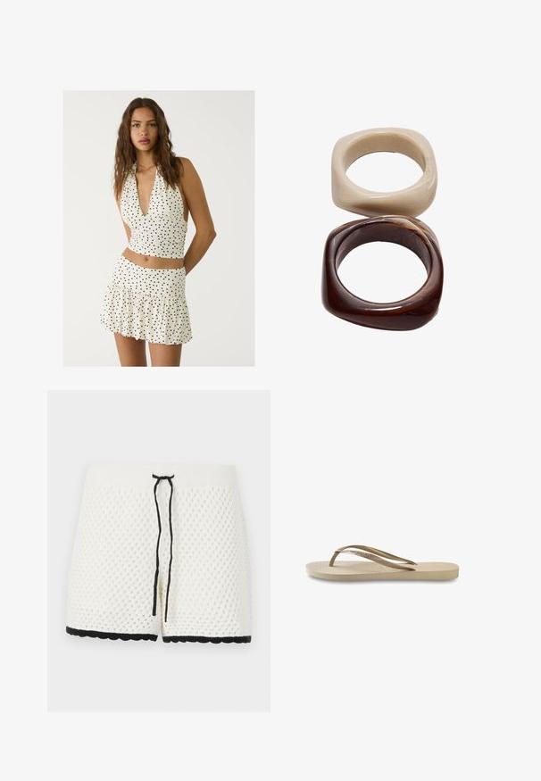 Haut halter blanc à pois noirs, avec un décolleté en V profond et un design froncé. Associé à une jupe mini à volants assortie.; Shorts blancs en tricot avec un motif texturé en losanges. Dotés d'un cordon de serrage noir à la taille et d'un ourlet noir festonné le long du bas.; Tongs légères beige clair avec un semelle texturée, semelle plate et des fines sangles brillantes. Présente un logo discret sur la sangle.; Stradivarius SET - Bracelet - dark brown