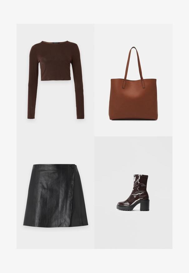 Brun långärmad kort topp i glatt material, med rundad halsringning och figurnära design. Inga synliga mönster eller detaljer.; Svart faux läder mini kjol med inslag av omslag framtill som säkras med en knapp på högra sidan, slät yta och lätt glans.; Glansig bordeauxfärgad ankelsko med en kraftig svart klack, som har en slät yta och enkel design. Inga synliga stängningar eller mönster.; Brun läder tote-väska med en slät textur, öppen toppdesign och två axelremmar. Har minimal söm och ingen synlig metalldetalj.