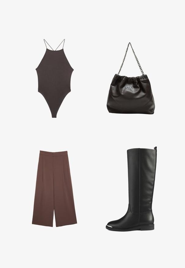 Bruine, hoge hals ééndelige zwempak met dunne, verstelbare schouderbandjes; beschikt over een hoge beenuitsnijding en een gladde textuur. Geen patronen of versieringen.; Bruine wijde broek met een gladde textuur, voorzien van een hoge taille en plooien aan de voorkant. De stof is lichtgewicht en valt losjes.; Kniehoge zwarte leren laarzen met een gladde textuur, ronde neus en zilveren accent op de neus. Met een lage, platte hak en naadloos ontwerp.; Bruine leren tas met een geplooide bovenkant en een kettinghengsel. Glad textuur met een glanzende afwerking en subtiele naaddetails aan de zijkanten.