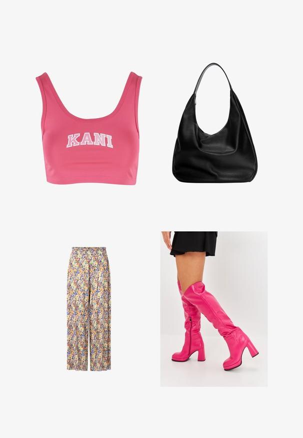 Rosa Crop-Top aus glattem Stoff mit weitem Ausschnitt und breiten Trägern, mit "KANI" in fetten weißen Buchstaben auf der Vorderseite bedruckt.; Gemusterte Weitbein-Hosen mit einem smockierten Bund. Die Farben umfassen Gelb, Lila, Blau und Grün in einem Spritzdesign.; Rosa Overknee-Stiefel aus glattem Leder mit einem klobigen hohen Absatz und seitlichem Reißverschluss, versehen mit einem umgeschlagenen Schaft für zusätzliche Designdetails.; Schwarze Leder-Hobo-Tasche mit einem lässigen Design, breitem Schultergurt und glatter Textur. Verfügt über einen seitlichen Reißverschluss.