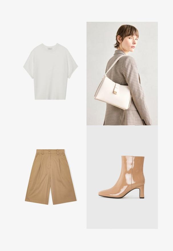 Fehér, rövid ujjú póló széles kerek nyakkivágással és textúrázott, bordás mintával, puha anyagból készült, laza fazonú és letisztult dizájnú.; Beige pamut rövidnadrág laza fazonnal, pliszékkel, gombos záródással és oldalsó zsebekkel. Sima textúrával és térd közelében végződő kialakítással.; Meztelen színű, patent bőr bokacsizma hegyes orral, fényes felülettel és közepes magasságú tömbsarkúval. Simább textúra és elegáns sziluett.; Fehér bőr táska strukturált dizájnnal, mágneses záródással és vállpánttal, semleges háttér előtt bemutatva.