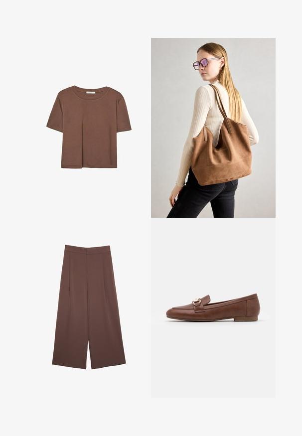 Maglietta a maniche corte marrone realizzata in tessuto morbido, con scollatura rotonda e vestibilità rilassata. Nessun motivo o dettaglio visibile.; Pantaloni ampi marroni con una texture liscia, caratterizzati da una vita alta e pieghe frontali. Il tessuto è leggero e scorre liberamente.; Mocassini in pelle marrone con suola piatta, design cucito e dettaglio in metallo dorato sulla fascia sul davanti.; Borsa a tracolla in suede marrone con texture morbida, ampia apertura e lunghe cinghie. Caratterizzata da un design semplice con cuciture visibili e senza accessori.