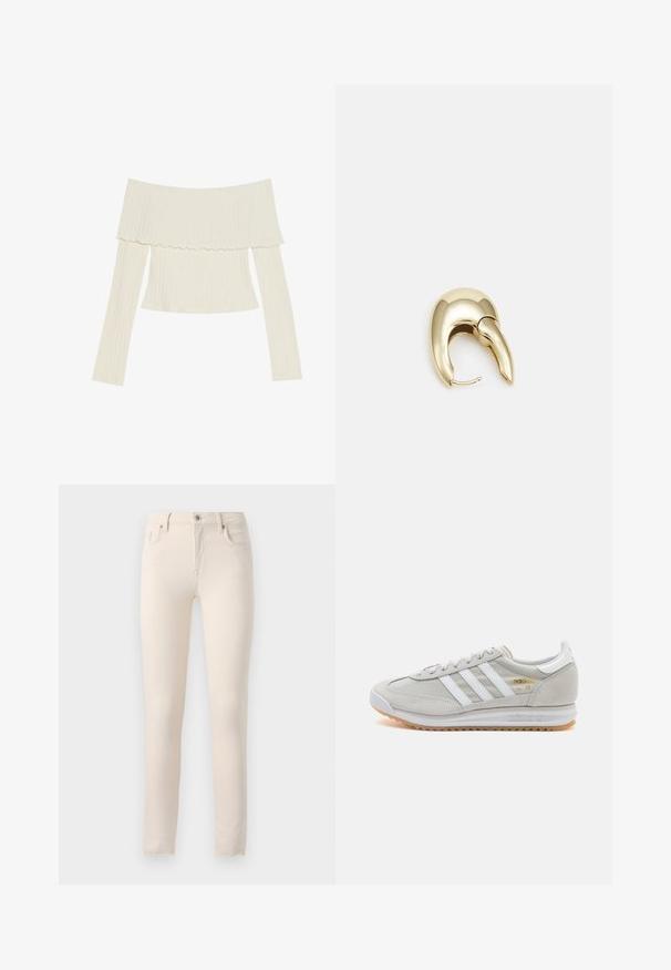 Off-shoulder ribbad topp i krämfärg, med en volangkant i halsen och långa ärmar med en figurnära silhuett. Allt är i en jämn textur.; Beiga, smala jeans gjorda av bomullsblandat tyg. Har en klassisk femfickedesign, framdragkedja och knappstängning.; Ljusgrå sneaker i mocka och mesh, med tre vita ränder, rund tå och en sula av gummi. Guldlogotyp som accent vid snörningen.; Örhänge i guldtonad metall med en elegant, böjd design. Har en distinkt spetsig form, polerad yta och gångjärnslås.