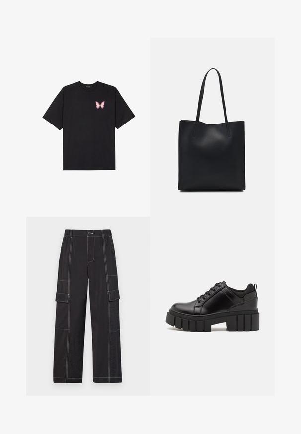 Zwarte katoenen t-shirt met korte mouwen, voorzien van een kleine roze vlinder graphic op de linkerkant van de borst. Crew neck ontwerp met een relaxte fit.; GAP DOUBLE CARGO PULL ON - Broek - black; Zwarte leren platform schoenen met een stevige blokhak, ronde neus en een traditionele vetersluiting. Kenmerkt zich door een gladde textuur en minimale details.; Zwarte leren handtas met een gladde textuur, rechthoekige vorm en twee lange handvaten. Geen zichtbare hardware of versieringen.