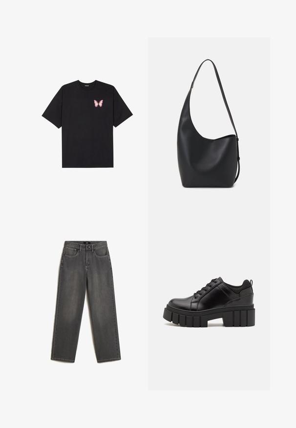 Musta puuvillapaita lyhyillä hihoilla, jossa on pieni vaaleanpunainen perhosgrafiikka vasemmassa rinnassa. Pyöreä kaula-aukko ja rento istuvuus.; Harmaat leveät farkut, jotka on valmistettu denimistä. Ominaisuuksiin kuuluu viisi taskua, edessä napitus ja vetoketju, sekä hienovarainen haalistuminen kankaassa.; Mustat nahkakengät, joissa on lättihenkinen korko, pyöreä kärki ja perinteinen nauhakiinnitys. Ominaisuuksiin kuuluu sileä pintakuvio ja minimaalinen yksityiskohtaisuus.; Musta nahkainen hobo-laukku, jossa on sileä pinta, kaareva muoto ja yksi säädettävä olkahihna; sisäänkäynti on leveä ylhäältä.