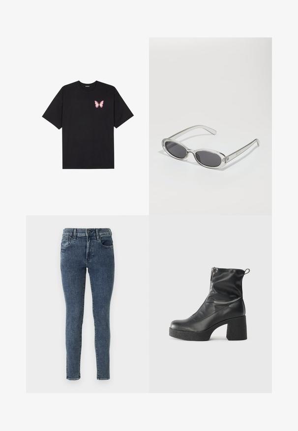 Fekete pamut póló rövid ujjakkal, bal mellkason egy kis rózsaszín pillangó grafikával. Kerek nyakú kialakítás, laza fazonnal.; Sötétkék farmer skinny farmerek enyhe kopással. Közepes derékmagassággal rendelkezik, öt zsebe van, és a varrások mentén kontrasztos cérnázás található.; Fekete bokacsizmák sima bőrből, oldalsó cipzárral, vastag, texturált sarkú és lekerekített orrú dizájnnal.; Ovális formájú napszemüveg, átlátszó műanyag keret, sötétszürke lencsék és vékony, átlátszó szárak, logóakkcentussal és minimális díszítéssel.