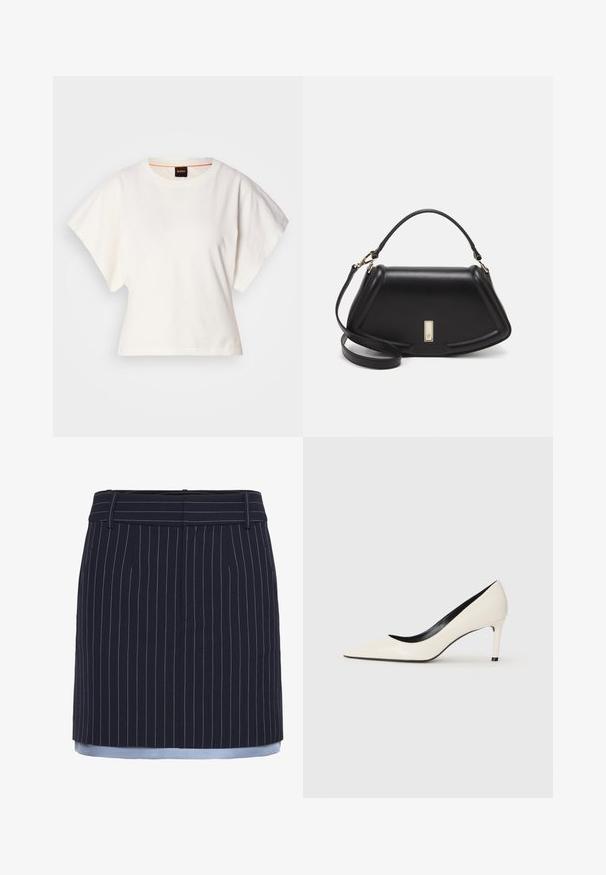 Hvit cropped T-skjorte, korte vide ermer, myk bomullsmateriale, rund halslinning med subtilt oransje kantbånd, minimalistisk design, uten mønstre eller grafikk.; Mørkeblå stripete skjørt med rett snitt, med lyseblå detaljer nederst, laget av et strukturert stoff, og bredt belte.; Hvit lakkert lær høyhælt pumpsko med spiss tå, smal hæl og svart interiørdetaljering. Glatt tekstur og elegant design.; Sort lærveske med en strukturert design, som har en avkortet form, topphåndtak og detaljer i gull. Justerbar skulderstropp inkludert.
