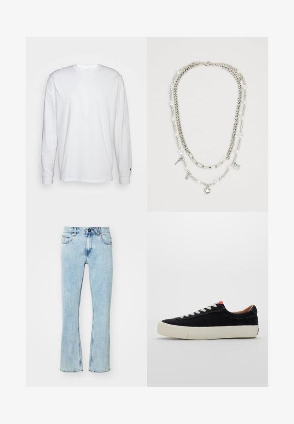 T-shirt de mangas longas branca feita de algodão. Design de gola redonda com punhos canelados e um pequeno logotipo na manga esquerda. Textura suave.; Jeans de lavagem clara, de cintura alta, feitos de denim, com corte reto, cinco bolsos e fecho frontal com botão. Detalhes desbotados presentes.; Sapatilhas de tecido preto com atacadores brancos, sola de borracha bege e detalhe em vermelho no calcanhar. Bico arredondado e mínimo detalhe de costura.; Colar em várias camadas com correntes de prata e pérolas, adornado com charmes, incluindo chaves e um pendente quadrado. Textura suave com acabamento brilhante.