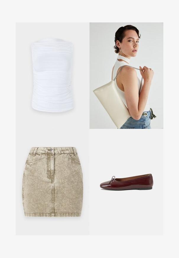 Top bianco senza maniche realizzato in un tessuto morbido ed elastico, con dettagli arricciati lungo i lati, dotato di scollatura rotonda e silhouette aderente.; Gonna di denim khaki con finitura testurizzata, cinque tasche, chiusura anteriore con bottone e dettagli cuciti lungo i bordi.; Ballerine in pelle verniciata bordeaux con punta arrotondata, piccolo fiocco decorativo sulla parte anteriore e suola bassa in gomma nera. Texture liscia.; Borsa a pochette rettangolare bianca realizzata in materiale lucido, con una tracolla in catena argentata. Il modello posa, mostrando la borsa su uno sfondo semplice.