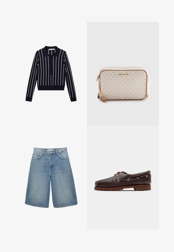 Námornícky polo s dlhým rukávom s bielymi vertikálnymi pruhmi, s golierom a zapínaním na gombíky. Úzky strih s rebrovanými manžetami.; PULL&BEAR Denimové šortky - blue denim; Hnedé kožené loďkové topánky so zlatými očkami, okrúhlymi šnúrkami a štruktúrovanou hnedou gumovou podrážkou. Obsahuje prešívané detaily a vyvýšené logo.; Béžová crossbody taška vyrobená z plátna s opakujúcim sa vzorom loga MK, zlatým kováním a reťazovým popruhom. Obsahuje zipsové zapínanie a kožené akcenty.