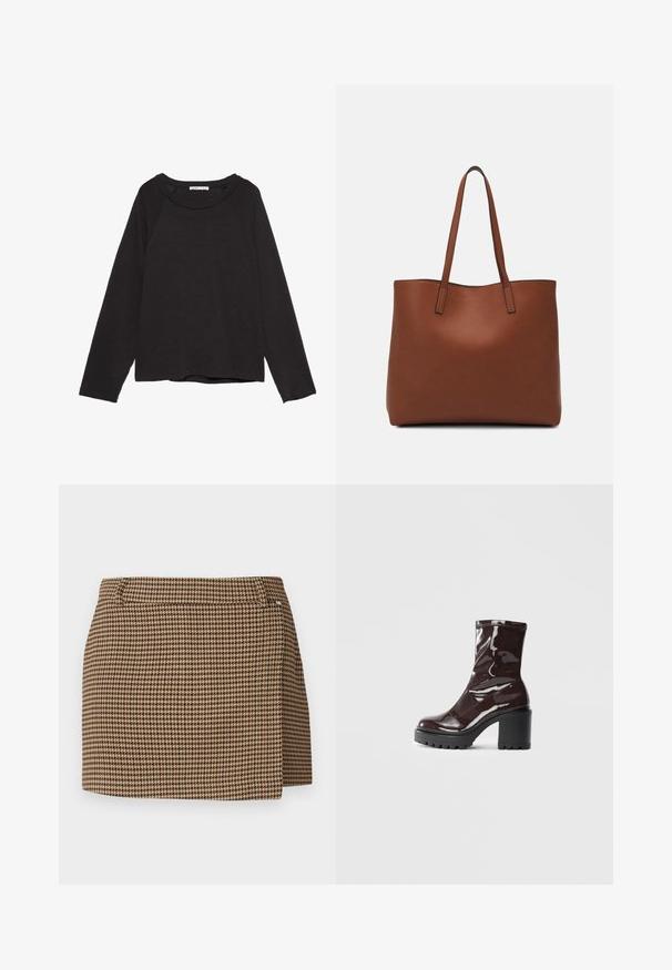 Crna majica dugih rukava s okruglim izrezom, izrađena od mekog materijala, s raglan rukavima i ravnim rubom.; Mini suknja s uzorkom houndstooth u smeđoj i bež boji, s blagim detaljem omota i petljama za remen na bijeloj pozadini.; Sjajna burgundska čizma do gležnja s debelim crnim potplatom, koja se odlikuje glatkom teksturom i jednostavnim dizajnom. Nema vidljivih kopčanja ili uzoraka.; Smeđa kožna torba preko ramena s glatkom teksturom, otvorenim vrhom i dvjema naramenicama. Ima minimalne šavove i nema vidljivog hardvera.