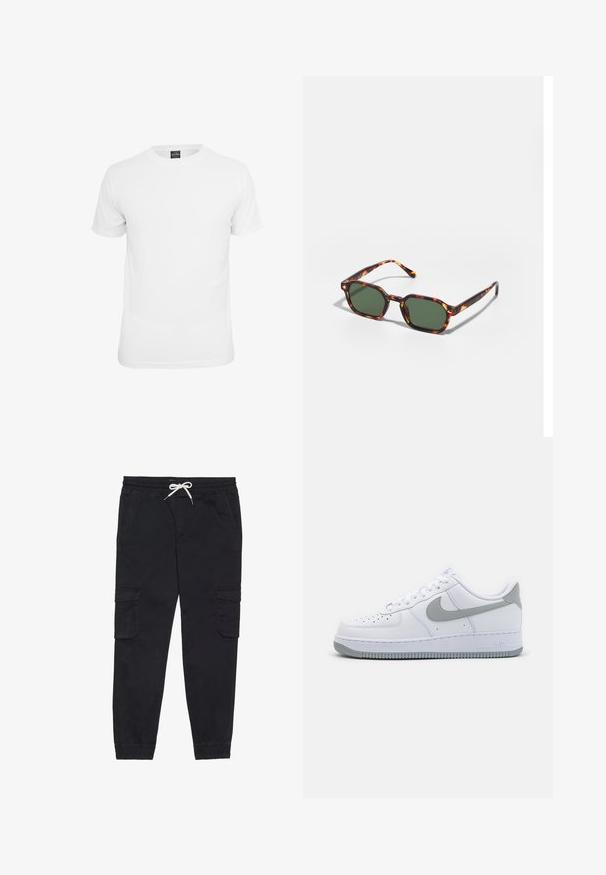 Biała koszulka z krótkim rękawem, wykonana z bawełny, z okrągłym dekoltem i gładką fakturą, zaprojektowana do noszenia na co dzień.; Czarne spodnie cargo wykonane z bawełny, z elastycznym pasem na sznurek, bocznymi kieszeniami oraz zwężanymi nogawkami.; Białe skórzane sneakersy z szarym logo Swoosh, perforowanym noskiem oraz gumową podeszwą z fakturowaniem. Krótka wysokość cholewki.; Okulary przeciwsłoneczne w kolorze żółwim z zielonymi soczewkami, o ośmiokątnym kształcie i cienkich, zakrzywionych ramionach. Materiał ma błyszczące wykończenie.
