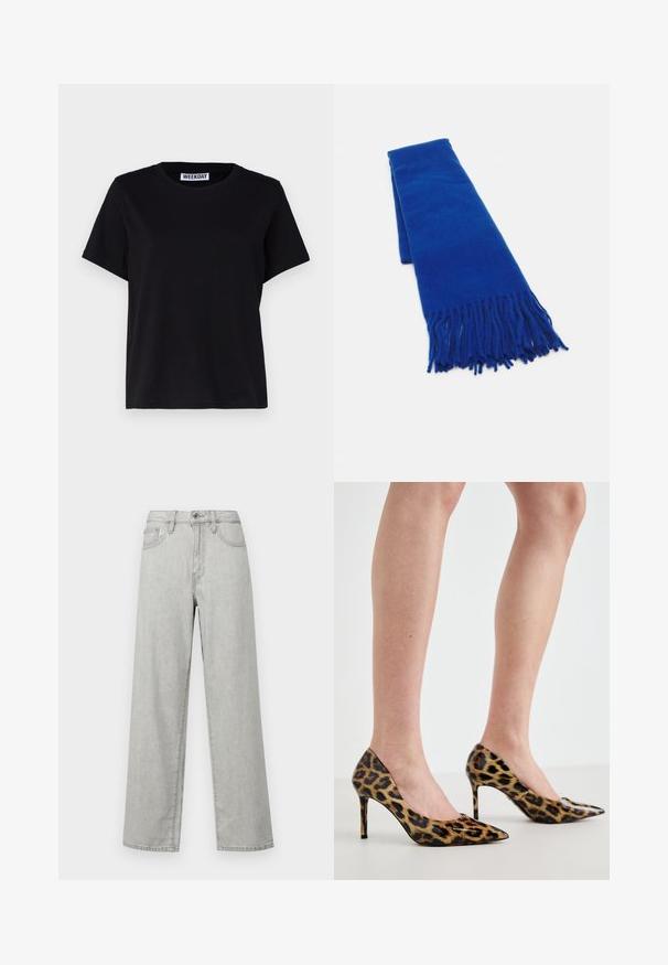 Fekete, rövid ujjú pamut póló. Kerek nyakkivágással és laza fazonnal rendelkezik. A galléron a "WEEKDAY" felirat olvasható.; Világosszürke, bőszárú farmernadrág, magas derékkal, elülső zsebekkel, és hagyományos gombos cipzárral.; Lepárdmintás magassarkú cipő, fényes anyagból készült, hegyes orral és tűsarokkal, amely egy texturált állatmintát mutat be.; Kék szőtt sál, bojtós végekkel, sima textúrával, téglalap alakú, és egyenletes színnel. Hideg időjárásra alkalmas.