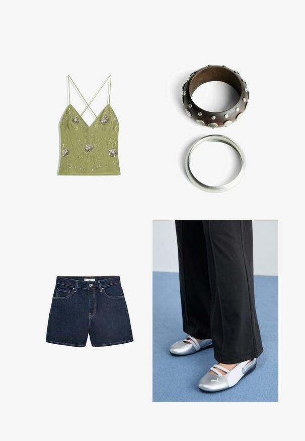 Olijf groene cami-top met een V-hals, verstelbare kruisbanden op de rug, versierd met zilveren bloemenborduurwerk en parel details.; Donkerblauwe denim shorts met een getailleerde tailleband, vijf-pocket ontwerp en contrasterend stiksel rond de randen. Klassieke knoopsluiting.; Zilveren en witte platte schoenen met kruislingse banden en textuurdetails, aangevuld met losse zwarte broeken. Geplaatst tegen een blauwe vloer.; Houten ring met metalen studs, donkerbruine kleur, gestructureerd oppervlak. Zilvergekleurde gladde bandring, eenvoudig ontwerp.