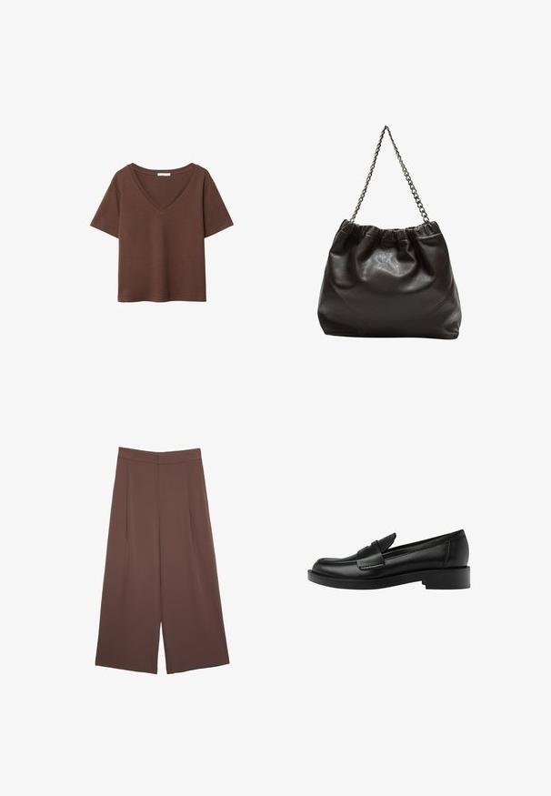 Braunes Baumwoll-T-Shirt mit kurzen Ärmeln und tiefem V-Ausschnitt. Einfaches Design, weiche Textur und gerade Saumlinie. Keine Muster oder Akzente.; Braune Weite-Leg-Hosen mit einer glatten Textur, hoher Taille und Vorderfalten. Der Stoff ist leicht und fällt locker.; Schwarzer Lederloafer mit runder Zehe, der ein auffälliges gestepptes Detail auf dem Blatt und einen niedrigen Blockabsatz für Stabilität aufweist.; Braune Lederhandtasche mit gerafftem Oberteil und Kettenriemen. Glatte Textur mit glänzendem Finish und subtilen Nahtdetails an den Seiten.