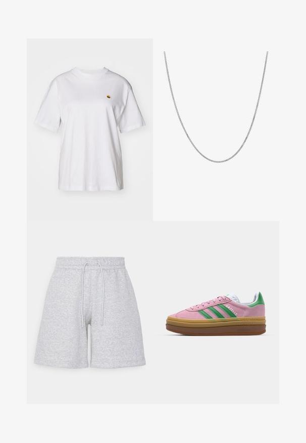 Vit bomull t-shirt med avslappnad passform, korta ärmar och en liten broderad logotyp på vänster bröstområde.; Jordan Träningsbyxor - grey heather; Rosa mockaskor med gröna ränder, vita accenter och en brun gummisula. Har ett strukturerat tyg och logodetaljer på sidan.; Silverfärgad kedjehalsband med en slät, rund platt länkdesign. Har en blank yta och mäter cirka 50 centimeter i längd.