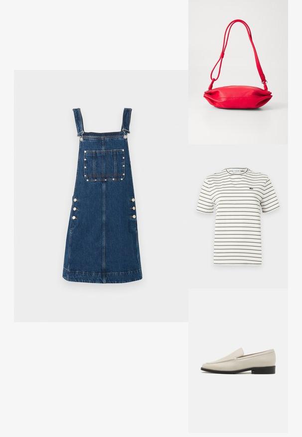 Randig t-shirt i vitt med tunna olivgröna ränder. Har en rund hals, korta ärmar och en liten Lacoste-logotyp på bröstet.; Jeansarbetsoverallkjol i mörkblå, med justerbara axelremmar, framficka och sidoknappar för knäppning. Slät textur och avslappnad design.; Beige läder slip-on loafers med en elegant design, mandelformad tå, minimal söm och en låg svart klack. Slät textur.; Röd läderhandväska med en smal, rundad form. Har en justerbar axelrem och en slät yta med subtila sömnadsdetaljer.