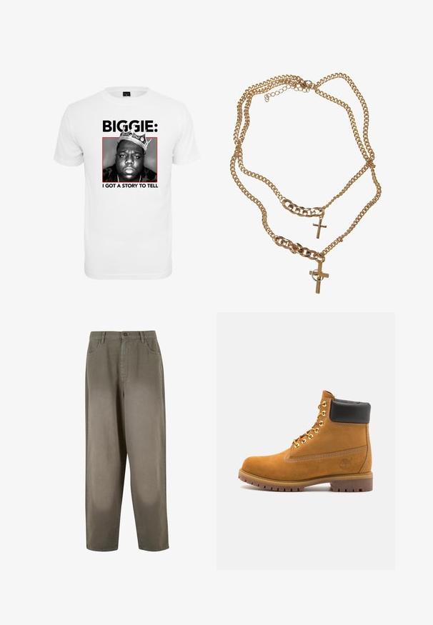Camiseta de algodón blanca con un gráfico en blanco y negro de un hombre usando una corona, con "BIGGIE:" y "TENGO UNA HISTORIA QUE CONTAR" en texto negro en negrita debajo.; Pantalones anchos de color verde claro, hechos de una tela suave. Presentan un cierre de botón, bolsillos frontales y una textura general lisa.; Botín de ante marrón claro con collar acolchado negro, ojales de metal dorado, detalles de costura blanca y suela de goma resistente con tacos pronunciados.; Collar de cadena en tono dorado con varias capas, que presenta dos colgantes en forma de cruz, diferentes estilos de eslabones de cadena, acabado pulido y cierre de broche.