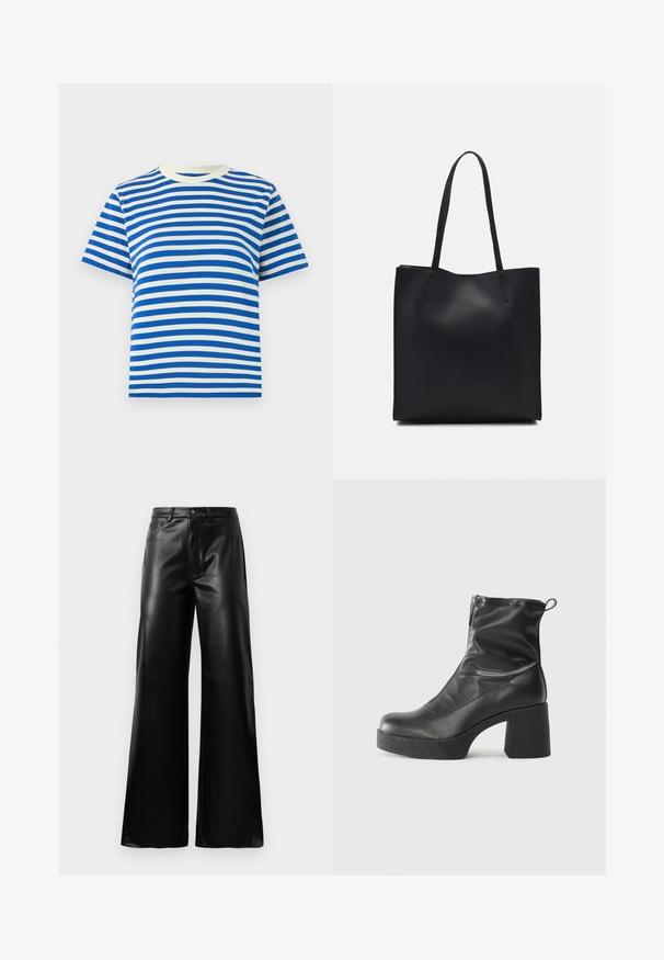 Niebieska i biała koszulka w paski, z krótkimi rękawami, okrągłym dekoltem, wykonana z bawełny, z równymi poziomymi paskami i miękką teksturą.; Czarne, wysokie na talii, szerokie spodnie z sztucznej skóry z guzikami z przodu, zapięciem na zamek, szlufkami na pasek i bocznymi kieszeniami na białym tle.; Czarne botki za kostkę wykonane z gładkiej skóry, wyposażone w boczny zamek błyskawiczny, masywny teksturowany obcas oraz zaokrąglony czubek.; Czarna skórzana torba tote o gładkiej fakturze, prostokątnym kształcie i dwóch długich uchwytach. Brak widocznych elementów metalowych i ozdób.