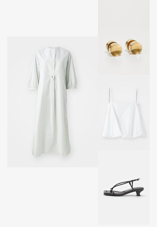 Weißes ärmelloses Oberteil mit dünnen Trägern, aus leichtem Stoff gefertigt. Es zeichnet sich durch ein lockeres Design und eine geraffte Textur am Saum aus.; Gestreiftes Kleid in Hellgrün und Weiß, mit rundem Halsausschnitt, kurzen Puffärmeln und einem Knopfverschluss auf der Rückseite.; Schwarze Leder-Sandale mit dünnen Riemen, niedrigem Blockabsatz und quadratischer Spitze. Sie verfügt über einen Schnallenverschluss und eine glatte Textur.; Goldene Metallohrringe in einfacher runder Form mit einer glatten Oberfläche und einem zentralen polierten Band. Durchmesser von ca. 1 cm.