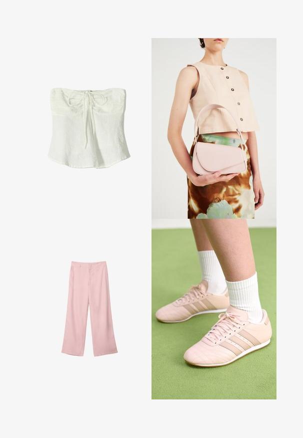 Biały strapless top z lnu z detalem wiązania z przodu i luźną, swobodną sylwetką. Teksturowany materiał o lekko pomarszczonym wyglądzie.; Jasnoróżowe spodnie szerokie z gładkiego materiału. Posiadają wyraźny pas i proste, swobodnie opadające nogawki, bez widocznych wzorów czy dodatkowych elementów.; Jasnoróżowe buty sportowe z ukośnym przeszyciem, białymi podeszwami i trzema bocznymi paskami. Noszone z prążkowanymi białymi skarpetami na zielonej powierzchni.; Różowa skórzana torebka z zakrzywioną klapą, pojedynczym paskiem na ramię i prostymi liniami. Torebka charakteryzuje się gładką teksturą i minimalistycznym designem.