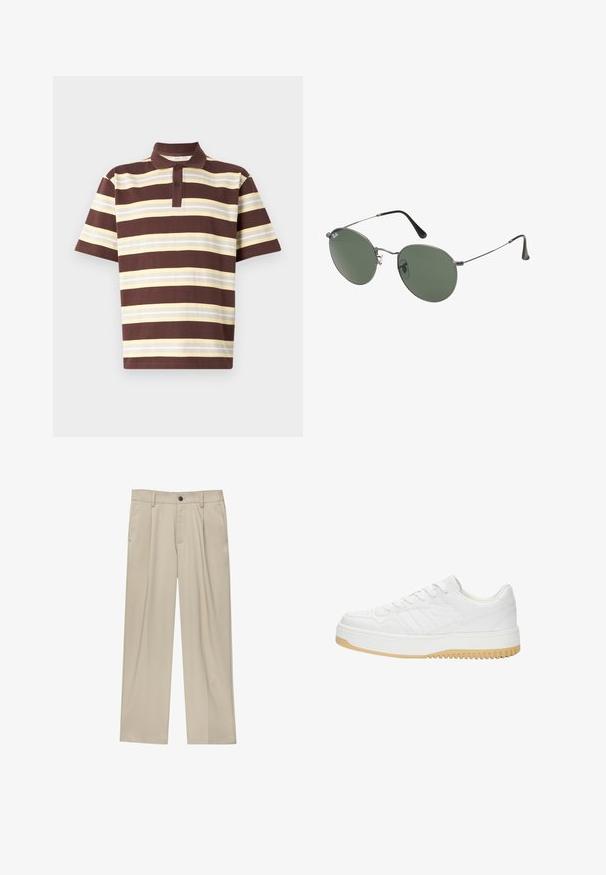 Bruine en gele gestreepte polo, korte mouwen, met drie knopen, van katoen gemaakt, met een textuurstof en variërende strokenbreedtes.; Beige broek met een rechte snit, voorzien van een enkele zwarte knoop, riemlussen en zijzakken. Glad stoffen textuur en een minimalistisch ontwerp.; Witte leren sneaker met een gematteerde afwerking, met een rubberen zool, vetersluiting en subtiele streepaccenten aan de zijkanten.; Metalen zonnebril met ovale groene lenzen. Dunne zilveren metalen rand en zwarte oorstoppers. Minimalistisch ontwerp, zonder zichtbare logo's.