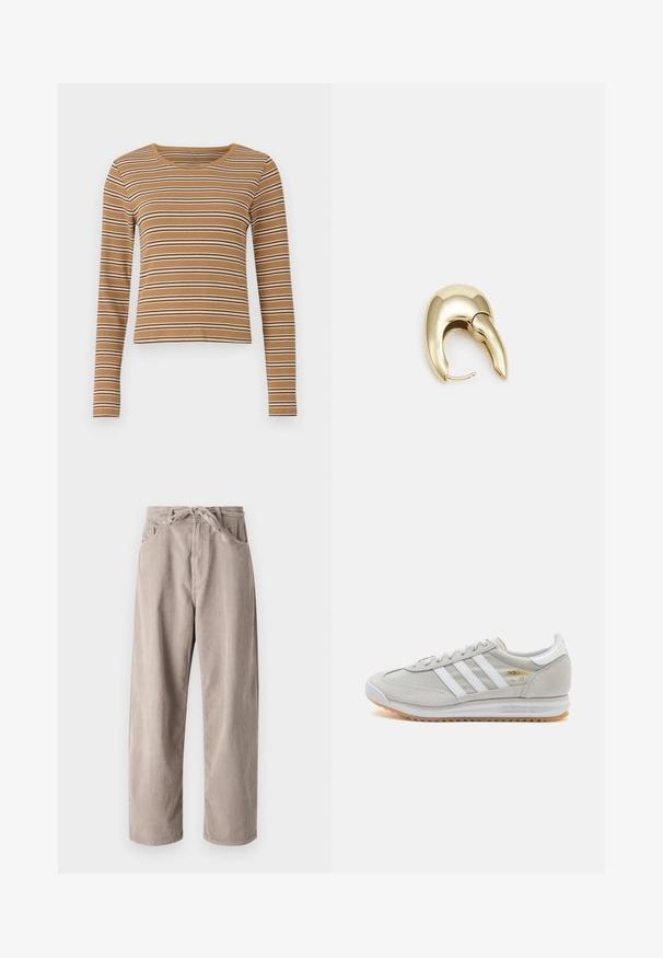 Brun langærmet top med vandrette hvide og mørkebrune striber, ribbet tekstur og rund halsudskæring, med et cropped design.; Beige fløjlsbukser med løs pasform, der har en snor i taljen, to frontlommer og lodret ribbet tekstur.; Lys grå sneaker lavet af ruskind og mesh, med tre hvide striber, rund tå og en sål af gummirubber. Guld logo detalje nær snørebåndene.; Guldtonet metal ørering med et slankt, buet design. Har en karakteristisk spids form, poleret overflade og hængselåbning.