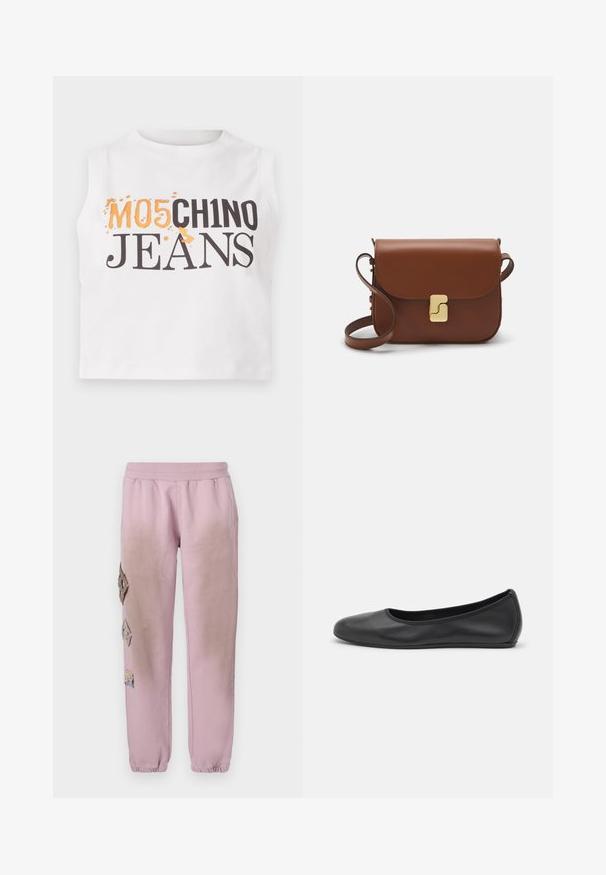 Bela brezrokavna bombažna majica s kratkimi rokavi, ki prikazuje napis "MO5CH1NO JEANS" v črni in oranžni barvi, z rahlo teksturirano konča.; Roza trenirka z elastičnim pasom, ki ima okrasne obliže v obliki diamantov na levi strani in elastične manšete na gležnjih.; Črne usnjene balerinke z zaobljenim nosom, gladko teksturo, minimalnimi šivi in fleksibilno zasnovo podplata.; Rjava usnjena torbica s poklopcem, zlato obarvani okovi, naramnica in gladka tekstura. Kompaktna pravokotna oblika.