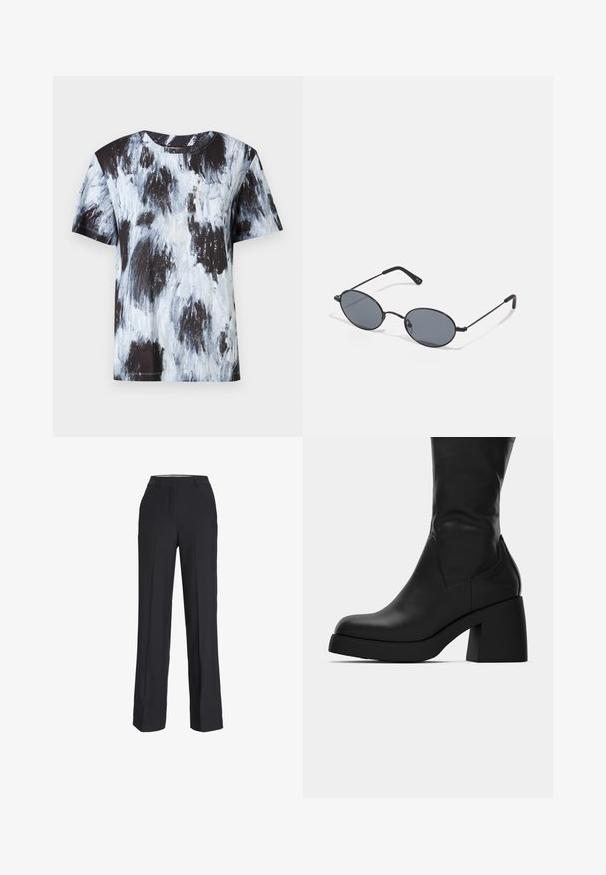 Černé a světle modré tričko s abstraktním vzorem, krátký rukáv, kulatý výstřih, vyrobené z bavlny, s volným střihem a měkkou texturou.; Černé kalhoty s vysokým pasem a rovnými nohavicemi. Vyrobené z hladkého materiálu, s předními záhyby a bočními kapsami.; Černé kožené boty do poloviny lýtek s masivním blokovým podpatkem a zaoblenou špičkou, zobrazené v bočním profilu na bílém pozadí.; Černé oválné sluneční brýle s tmavými skly a tenkými kovovými rámy. Mají štíhlé nožičky s jemným zakřivením na koncích.