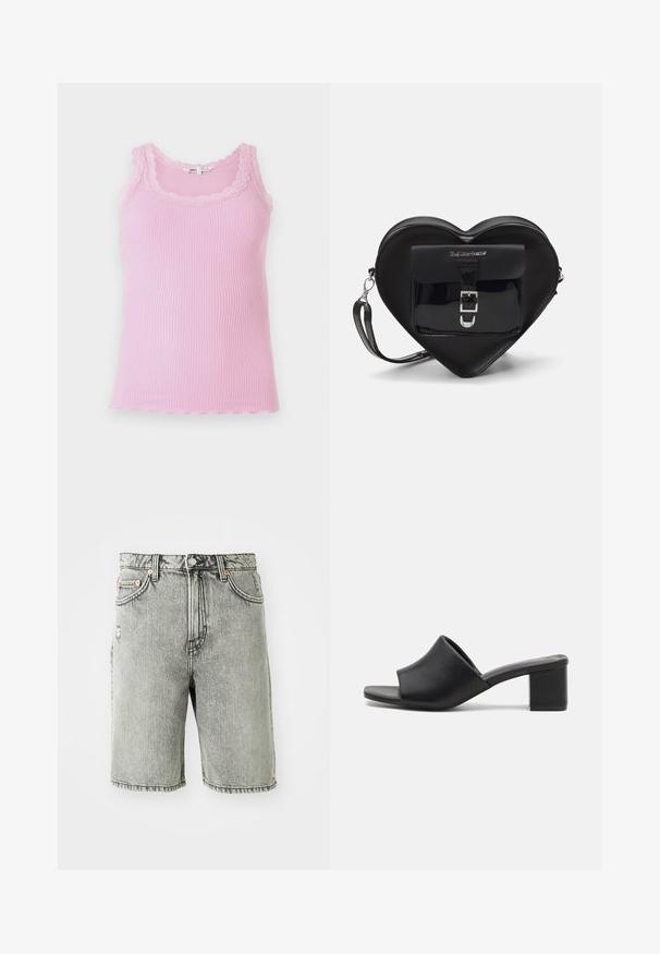 Rózsaszín, testhezálló bordázott ujjatlan felső, csipkés díszítéssel a nyakkivágás és a hónaljak körül, fodros alsó szegéllyel és puha textúrával.; Szürke farmer rövidnadrág, klasszikus öt zsebes dizájnnal, kopott hatással, és varrott részletekkel az alján és a derékpántnál.; Fekete bőr, tömbsarkú mules nyitott orral, sima felülettel és enyhén ívelt felső résszel a kényelem és a stílus érdekében.; Fekete szív alakú táska lakkbőrből, elülső zsebbel, csattal záródik és levehető pánttal rendelkezik. Ezüst színű kiegészítők.