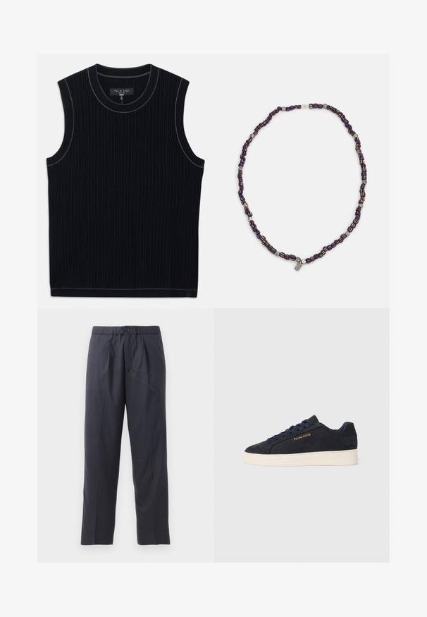 Juodas be rankovių marškinėlis, pagamintas iš raštuoto audinio, su apvaliu kaklu ir švariu apdailos kraštu. Subtilus kontrastingas apvadas aplink kaklą.; Tamsiai mėlynos kelnės, pagamintos iš švelnios medžiagos, su klostėtu priekiu ir elastingu juosmeniu. Yra mygtuko užtrauktukas ir tiesios išklikimo pjūvis.; Tamsiai mėlynos zomšos žemos batai su balta siaura, tamsiai mėlynais raišteliais ir auksiniu logotipu „Filling Pieces“ šone.; Daugiaspalvė karoliukų apyrankė su tamsiai mėlynais, raudonais ir geltonais karoliukais, išsidėsčiusiais kartu su sidabriniais akcentais ir kabamu žavesiu.