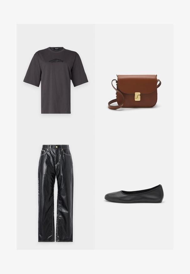 Graues Baumwoll-T-Shirt mit rundem Hals, kurzen Ärmeln und einem schwarzen Logo auf der Brust. Reguläre Passform und glatte Textur.; Schwarze Kunstlederhosen mit weitem Schnitt, ausgestattet mit weißen Nähten, frontalen Taschen und einem goldenen Knopf am Bund.; Schwarze Leder-Ballettschuhe mit abgerundeter Spitze, glatter Textur, minimalen Nähdetails und einem flexiblen Sohlen-Design.; Braune Ledertasche mit Klappenverschluss, Beschlägen in Goldfarbe, einem Schultergurt und einer glatten Oberfläche. Kompakte rechteckige Form.