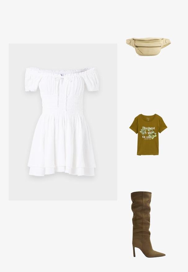 Oliven grøn bomulds T-shirt med rund halsudskæring, korte ærmer og blomster grafisk design. Teksten lyder "Det bedste er endnu ikke kommet."; Hvid off-shoulder kjole med smocked bodice, korte puffærmer og lagdelt flæsekant. Fremstillet af letvægts, tekstureret stof.; Olivengrøn suedestøvle til knæhøjde med spids tå, afslappet overdel og stilettostøttestykke, der har synlige syninger.; Beige lædertalje taske med to frontlommer med lynlås og justerbar rem, præget med "VENEZIA" logoet i midten af frontlommen.