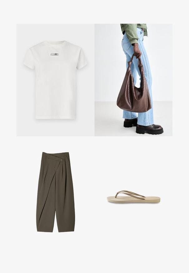 Bijela pamučna majica s okruglim izrezom i kratkim rukavima. Na prednjem dijelu blizu izreza nalazi se pravokutni crni grafički print s brojevima.; Široke hlače od tamno maslinaste tkanine, s naboranim prednjim dijelom, kopčanjem na gumb i sjajnom, teksturiranom površinom.; Svijetlosmeđi japank s teksturiranim uloškom, ravnim potplatom i tankim, sjajnim trakama. Sadrži suptilno brendiranje na traci.; Smeđa tkaná kožna torba s čvorastim ručkama, koju nosi osoba u svijetloplavim trapericama i crnim masivnim cipelama. Glatka, teksturirana površina.