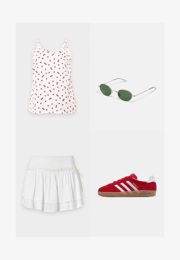 Un caraco blanc à fines bretelles, présentant un motif de cerises rouges sur tout le tissu. Tissu doux, coupe décontractée, décolleté en V et ourlet droit.; Jupe blanche à volants avec une taille élastique, présentant un détail de smockage texturé et une accentuation en ruban décoratif. Tissu en coton.; Basket en daim rouge avec un design à trois rayures blanches et le texte doré "Gazelle". Comprend une semelle en caoutchouc et un talon texturé.; Lunettes de soleil avec une monture dorée, des verres ovales verts et des branches en métal fines. Dispose de embouts en plastique transparent sur les branches pour plus de confort.