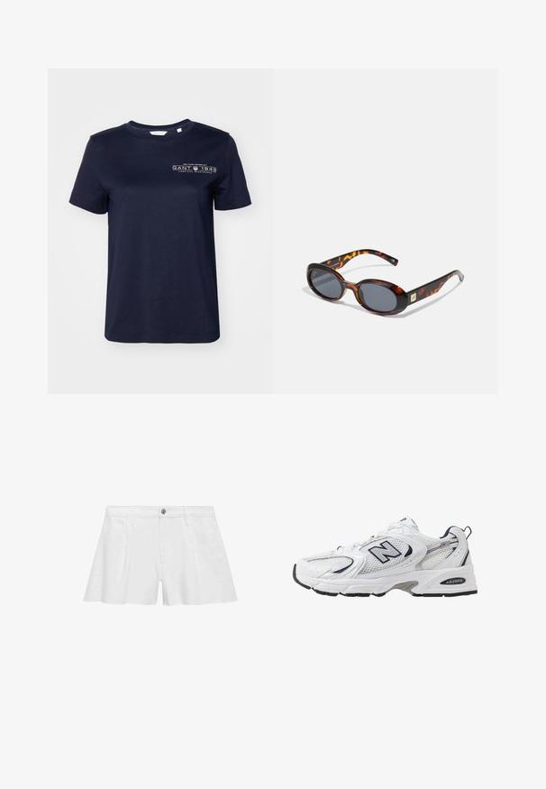 Temno modra bombažna majica s kratkimi rokavi, okroglim ovratnikom in potiskanem logotipu, ki na levem prsnem delu prikazuje "GANT 1949". Gladka tekstura.; Bele bombažne kratke hlače s sproščenim krojem, ki imajo sprednje žepke, gumbasto zapiranje in ravne šive za gladek videz.; Bele športne copate z mrežasto zgornjimi deli, mornarskimi naglasnimi barvami in oblazinjeno podplatom. Vključujejo logotip "N", vezalke in teksturirane detajle na strani.; Rjave torbice za sonce s ovalnimi lečami in temno sivo subtančno. Opremljene z zlatim dekorativnim detajlom na templjih. Gladek plastičen tekstura.; Srebrn prstan z gladkim, ukrivljenim dizajnom, ki vključuje zvezdni poudarek. Model nosi zeleno trenirko z rumenimi napisi, roke blizu vratu.