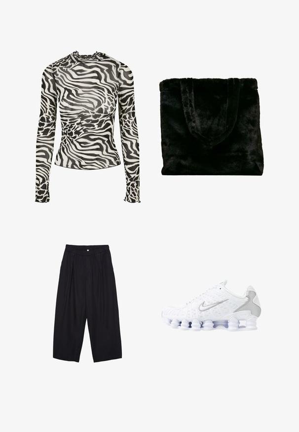 Długi rękaw z kołnierzykiem typu mock neck, z czarno-białym wzorem zebry na przezroczystej tkaninie. Falbanki przy dekolcie i mankietach.; Czarne spodnie culotte z poliestru z elastycznym pasem, dwoma fałdami z przodu i luźnym krojem. Brak widocznych wzorów lub elementów metalowych.; Białe buty sportowe z siateczkową cholewką, srebrnymi akcentami i unikalnym designem podeszwy w postaci cewki. Posiadają wyściełany kołnierz oraz zapięcie na sznurowadła dla lepszego dopasowania.; Czarna torba tote z sztucznego futra o miękkiej teksturze. Posiada dwa mocne uchwyty i otwarty design, odpowiednia do różnych zastosowań.