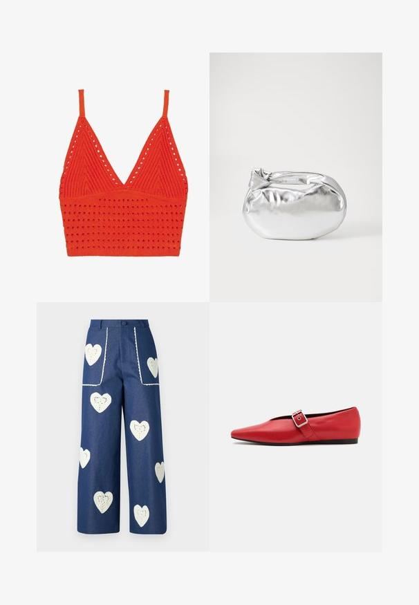 Rød strikket bralette med V-hals, tynne stropper, teksturert mønster med hull og en tettsittende kant nederst.; Sister Jane HEART TO HEART - Jeans straight leg - blue denim; Røde lærflatsko med spiss tå, med en sidespenne med metallspenne og en lav svart hæl. Glatt tekstur gjennom hele skoen.; Sølvfarget metallisk poseveske med en myk, avrundet form og en knyttet topplukking. Laget av glatt imitert skinn.