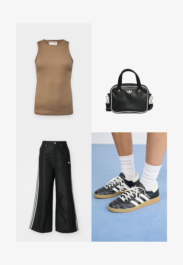 Aware VMA NOOS - Top - otter; Sorte vide denim bukser med tre hvide striber på hver side og et lille hvidt logo. Indeholder forlommer og en knaplukning.; Sorte lædersneakers med hvide striber, rund tå, hvide snørebånd og gummisål. Fremhævet af polstret krave og brandingdetaljer.; Sort læderhandtaske med to korte håndtag, sølvhardware, hvide accenter og et hvidt logo. Har en struktureret overflade og et kompakt design.