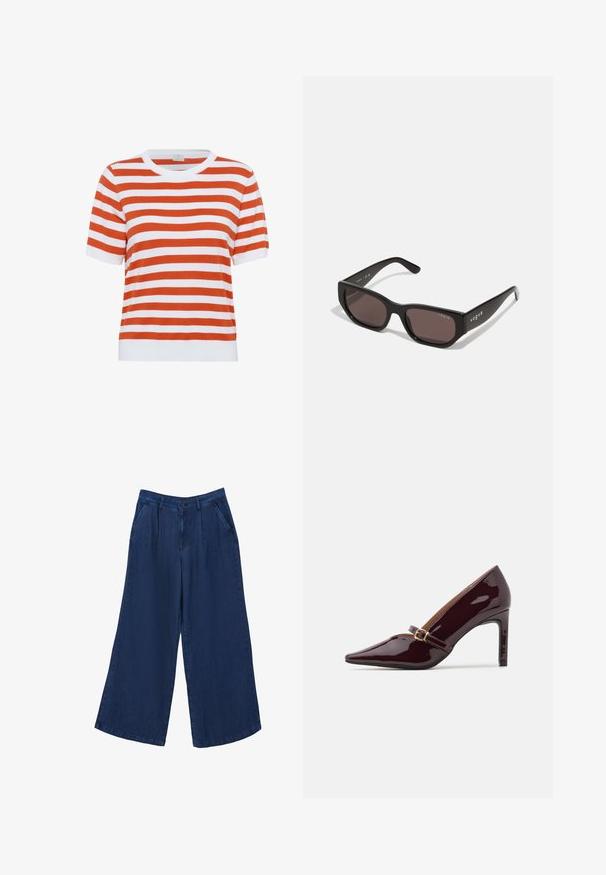 Gestreepte korte mouwen gebreide top in oranje en wit; ronde hals; zachte textuur; rechte snit; afgewerkt met een effen witte geribbelde zoom.; Brede denim broeken in donkerblauw. Kenmerken zijn twee voorzakken, een knoopsluiting en een gladde textuur met een lichtgewicht stof.; Patente bordeaux hoge hak schoen met puntige neus, enkelsluitle met gouden hardware en een strakke, gepolijste afwerking. Verhoogde stiletto hak.; Zwarte rechthoekige zonnebril met donkere lenzen. Heeft een gladde kunststof montuur en logo-detail op de tempel. Strak, modern ontwerp.; Bordeaux handtas van synthetisch materiaal met een gestructureerd ontwerp, voorzien van een afneembare schouderband en een met bloemenpatroon versierde sjaal die aan het handvat is geknoopt.